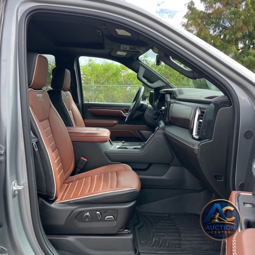 2025 GMC Sierra 2500HD Denali Ultimate