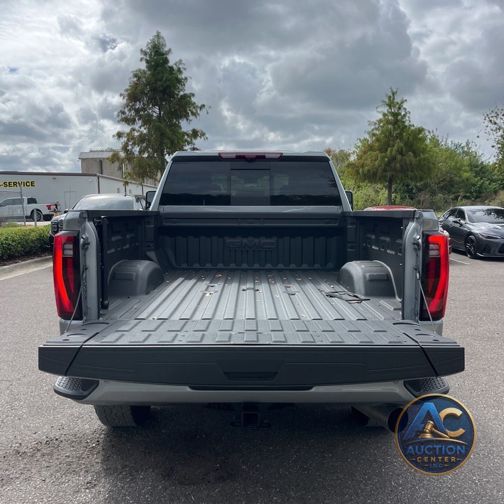 2025 GMC Sierra 2500HD Denali Ultimate
