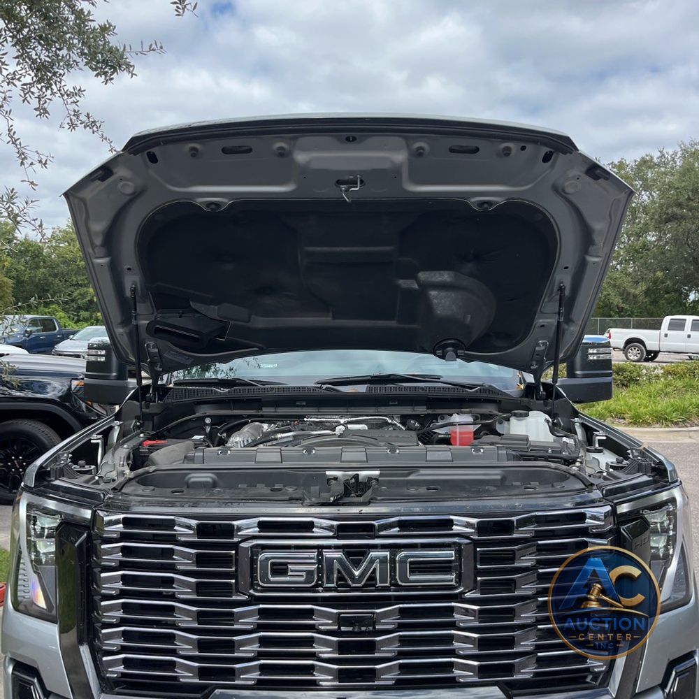 2025 GMC Sierra 2500HD Denali Ultimate