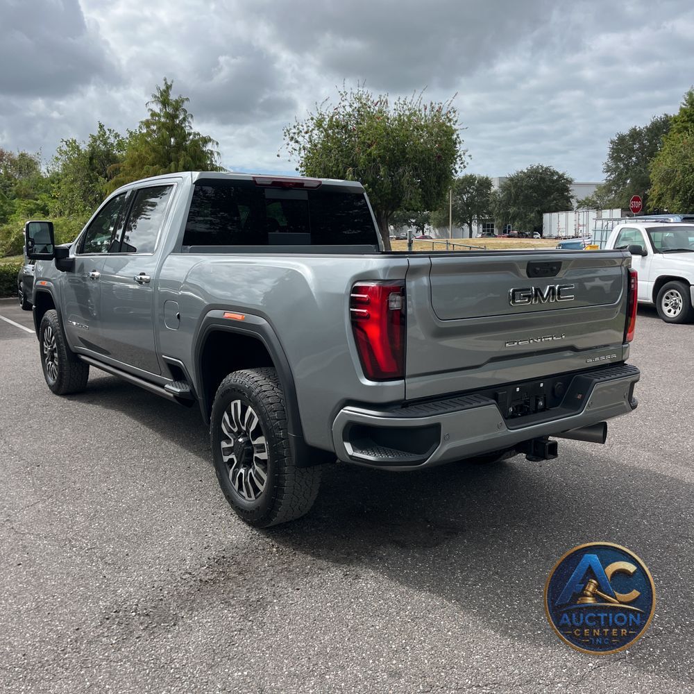 2025 GMC Sierra 2500HD Denali Ultimate