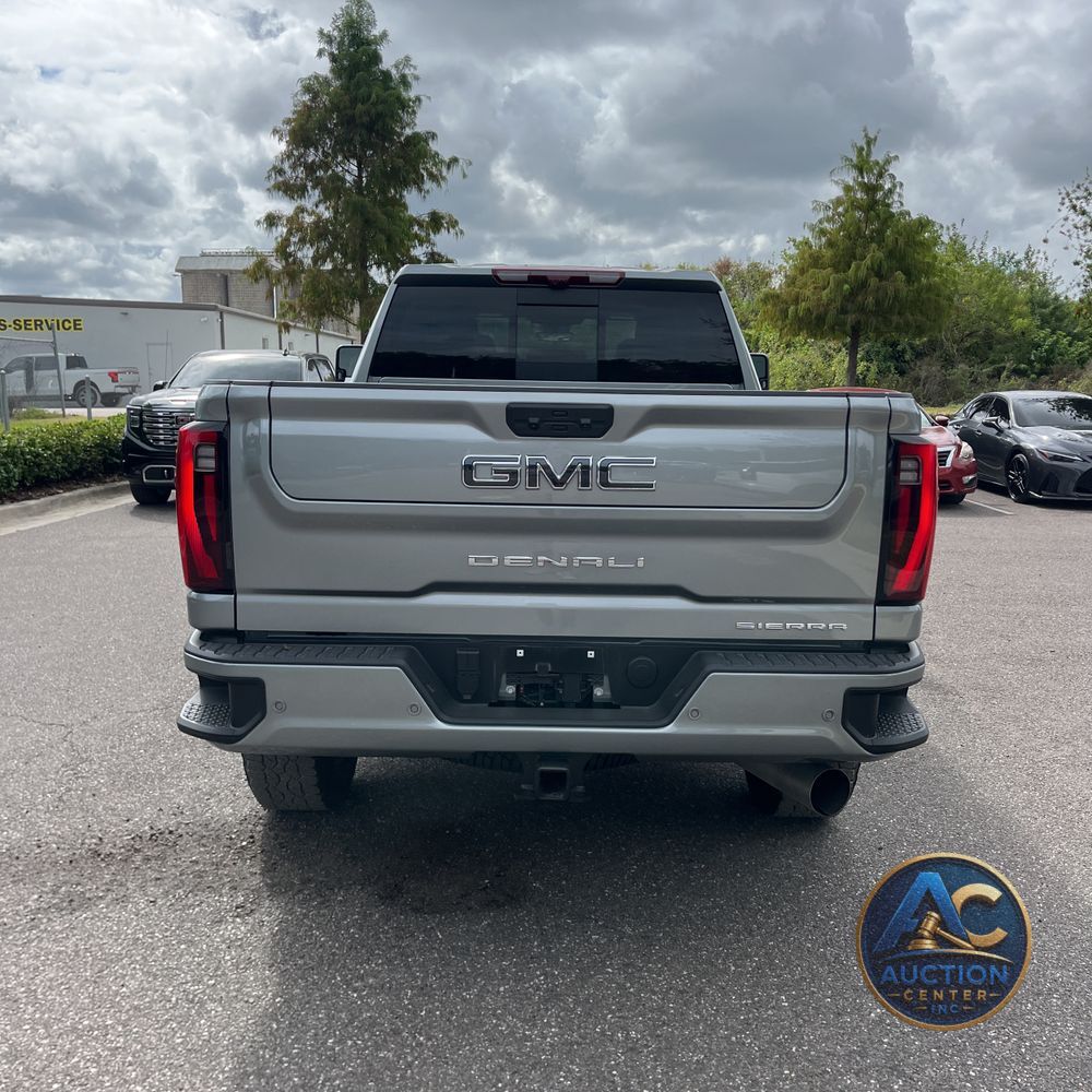 2025 GMC Sierra 2500HD Denali Ultimate