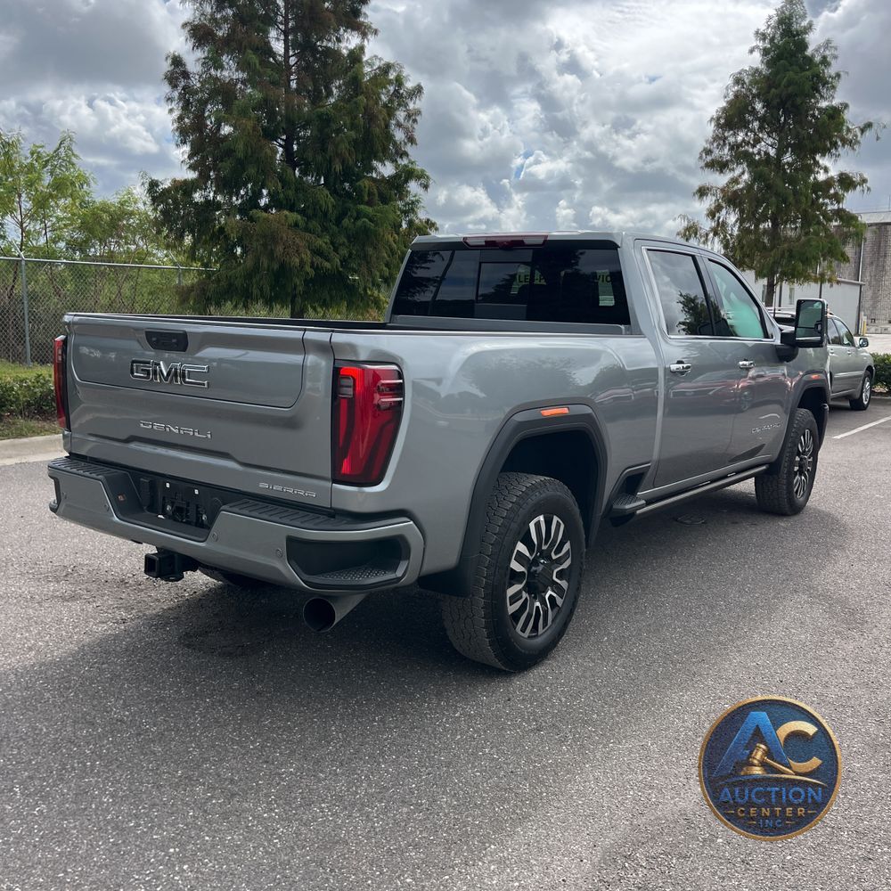 2025 GMC Sierra 2500HD Denali Ultimate