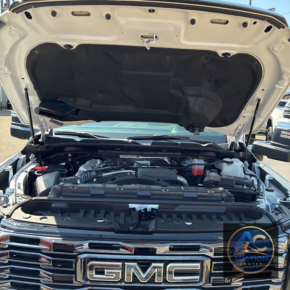 2025 GMC Sierra 3500HD Denali Ultimate
