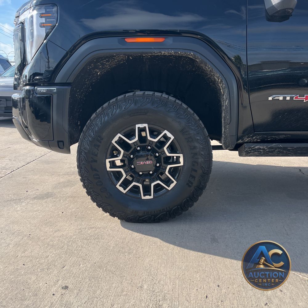 2025 GMC Sierra 2500HD AT4X