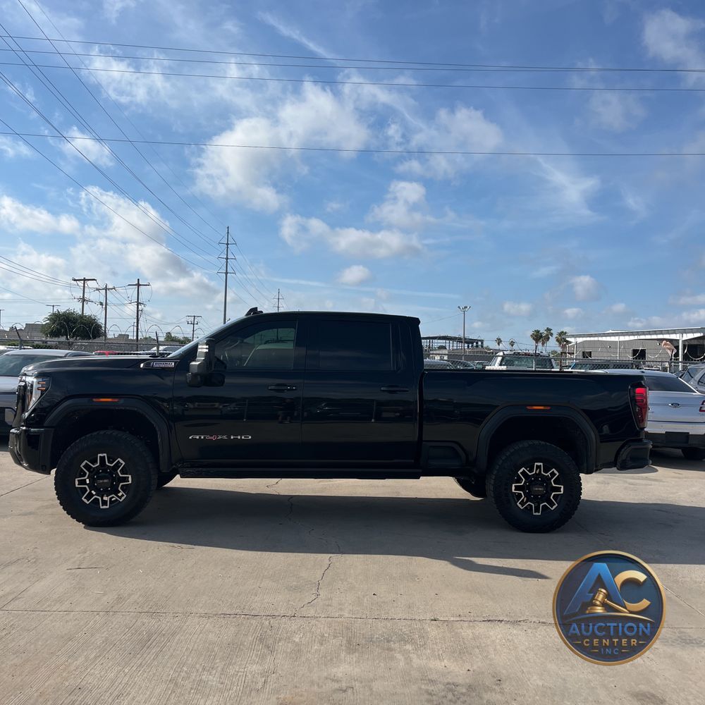 2025 GMC Sierra 2500HD AT4X