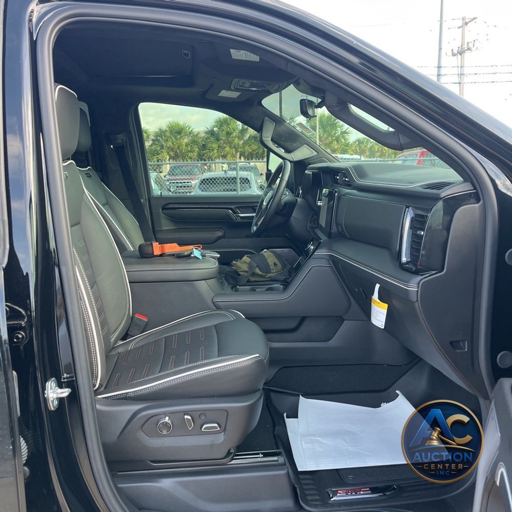 2025 GMC Sierra 2500HD AT4X