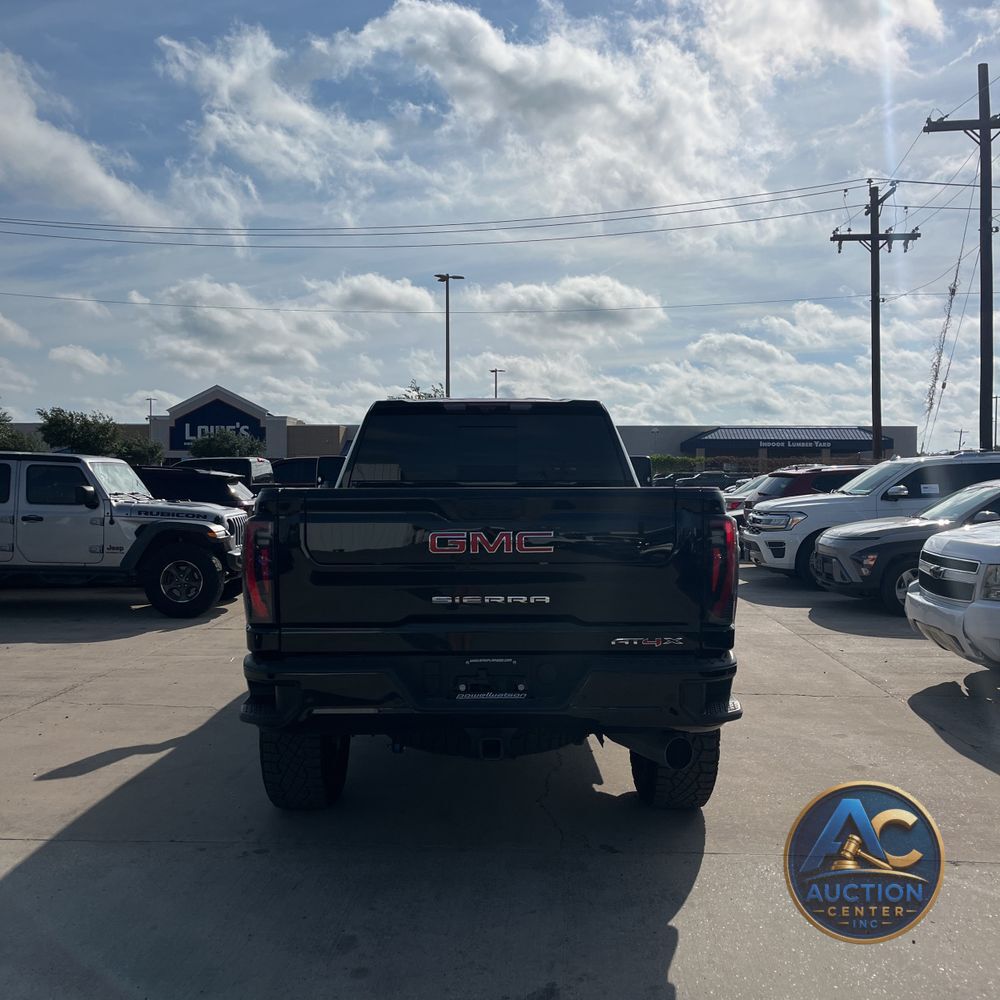 2025 GMC Sierra 2500HD AT4X