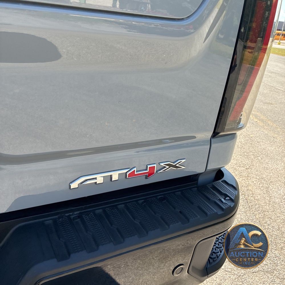 2025 GMC Sierra 2500 AT4X