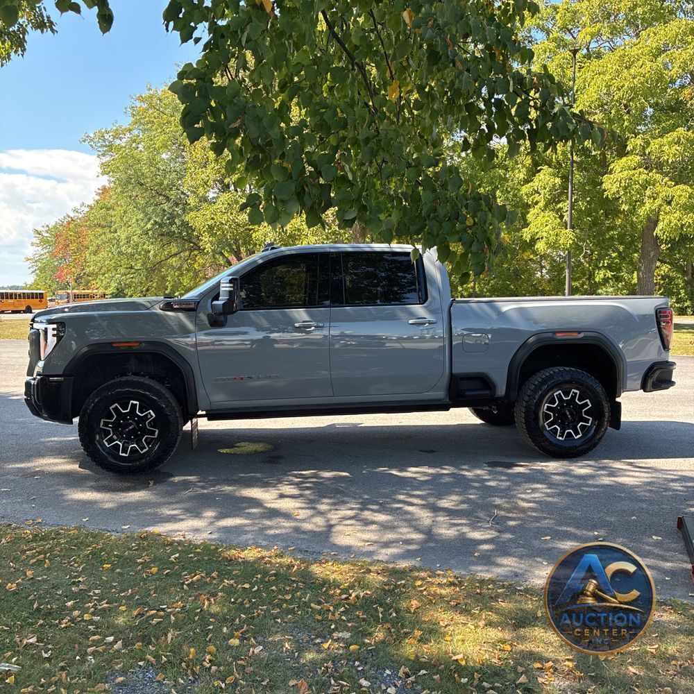 2025 GMC Sierra 2500 AT4X