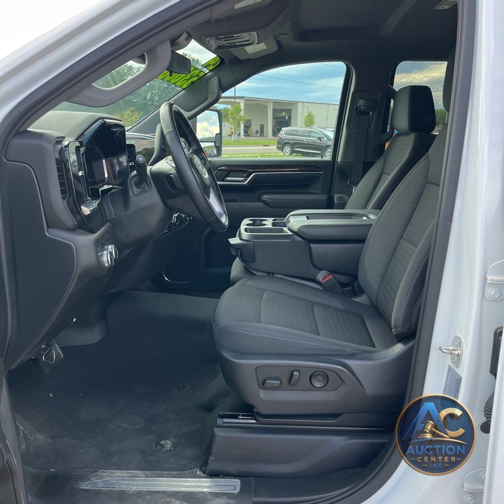 2024 GMC Sierra 2500HD SLE