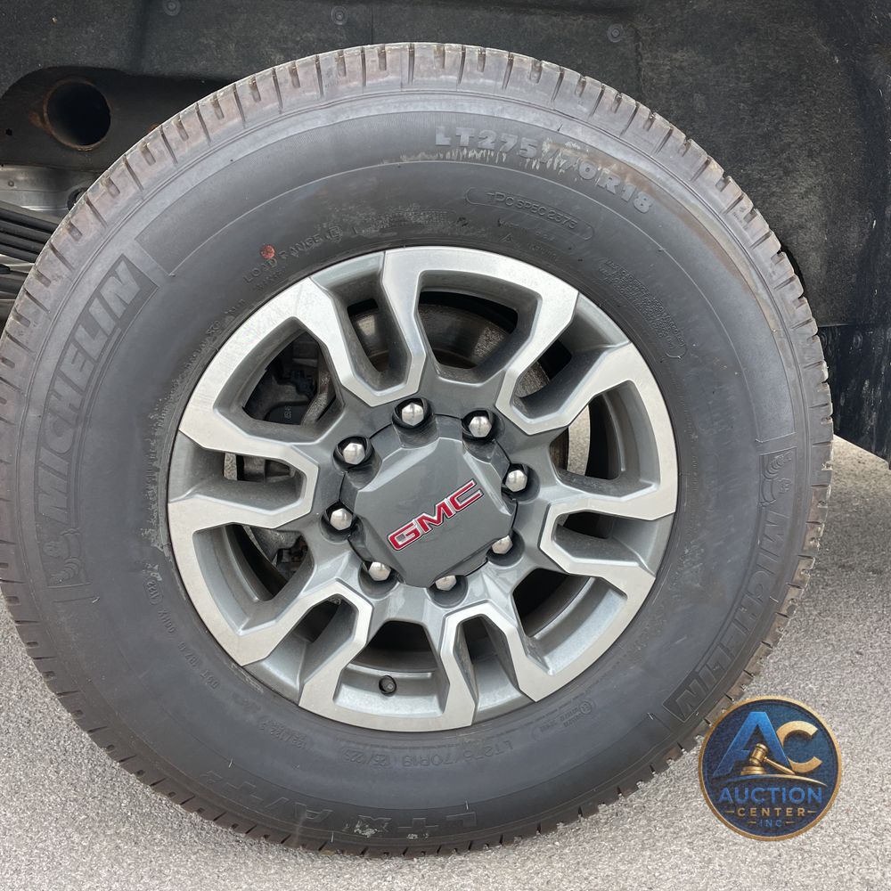 2022 GMC Sierra 2500HD SLT