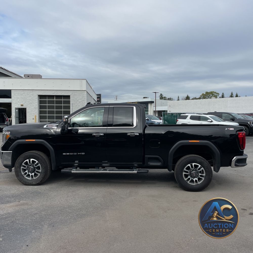 2022 GMC Sierra 2500HD SLT