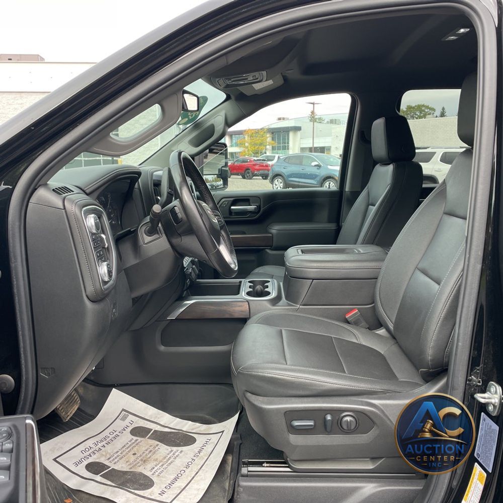 2022 GMC Sierra 2500HD SLT