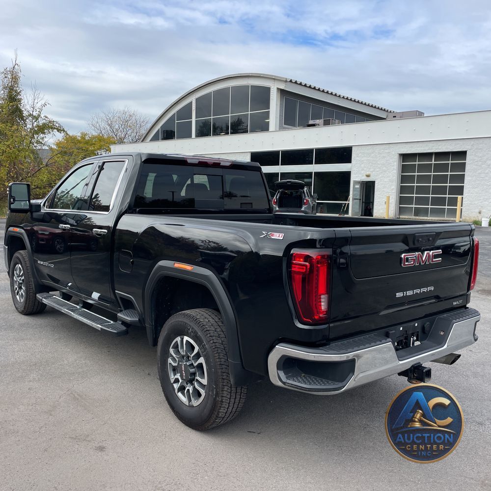 2022 GMC Sierra 2500HD SLT