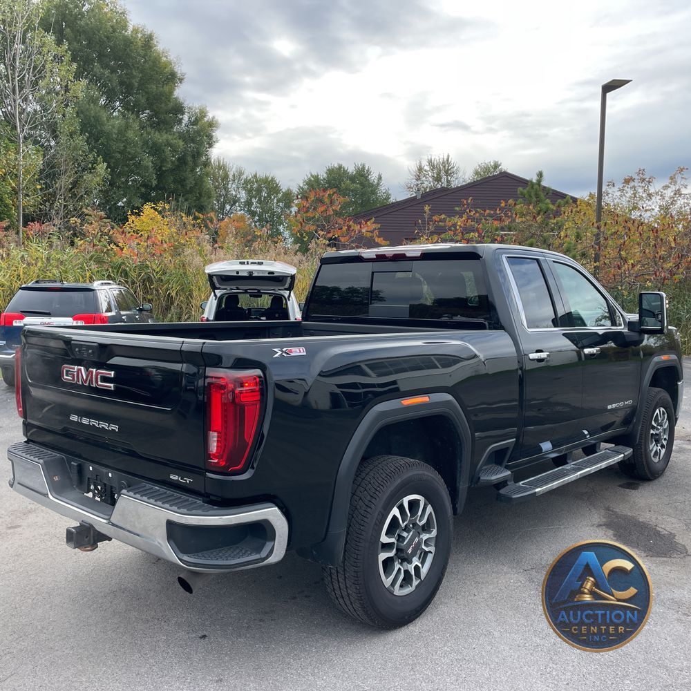 2022 GMC Sierra 2500HD SLT