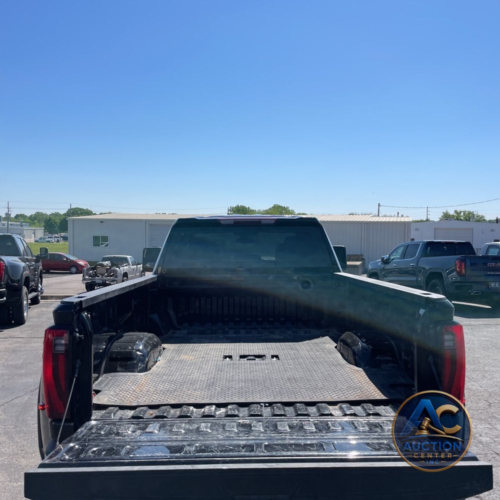 2024 GMC Sierra 3500HD Pro