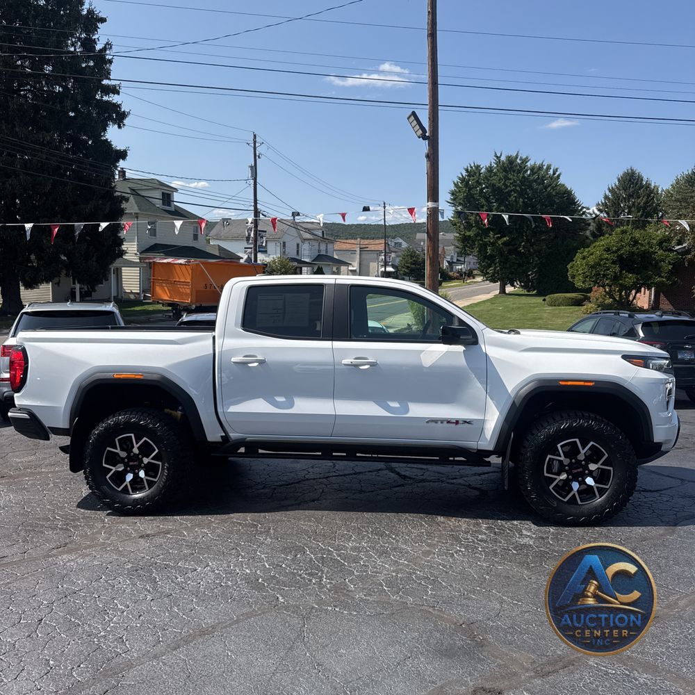 2024 GMC Canyon AT4X