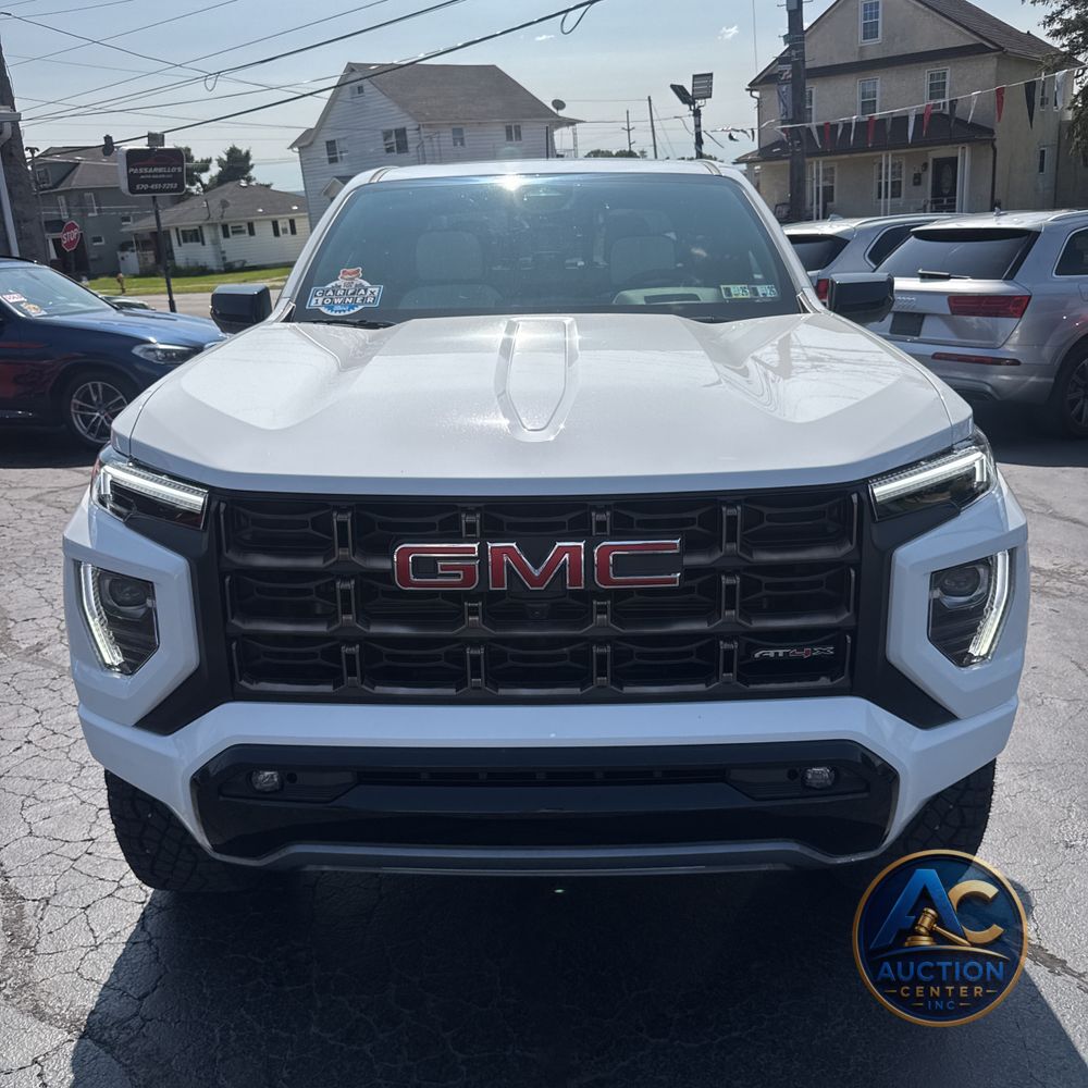 2024 GMC Canyon AT4X