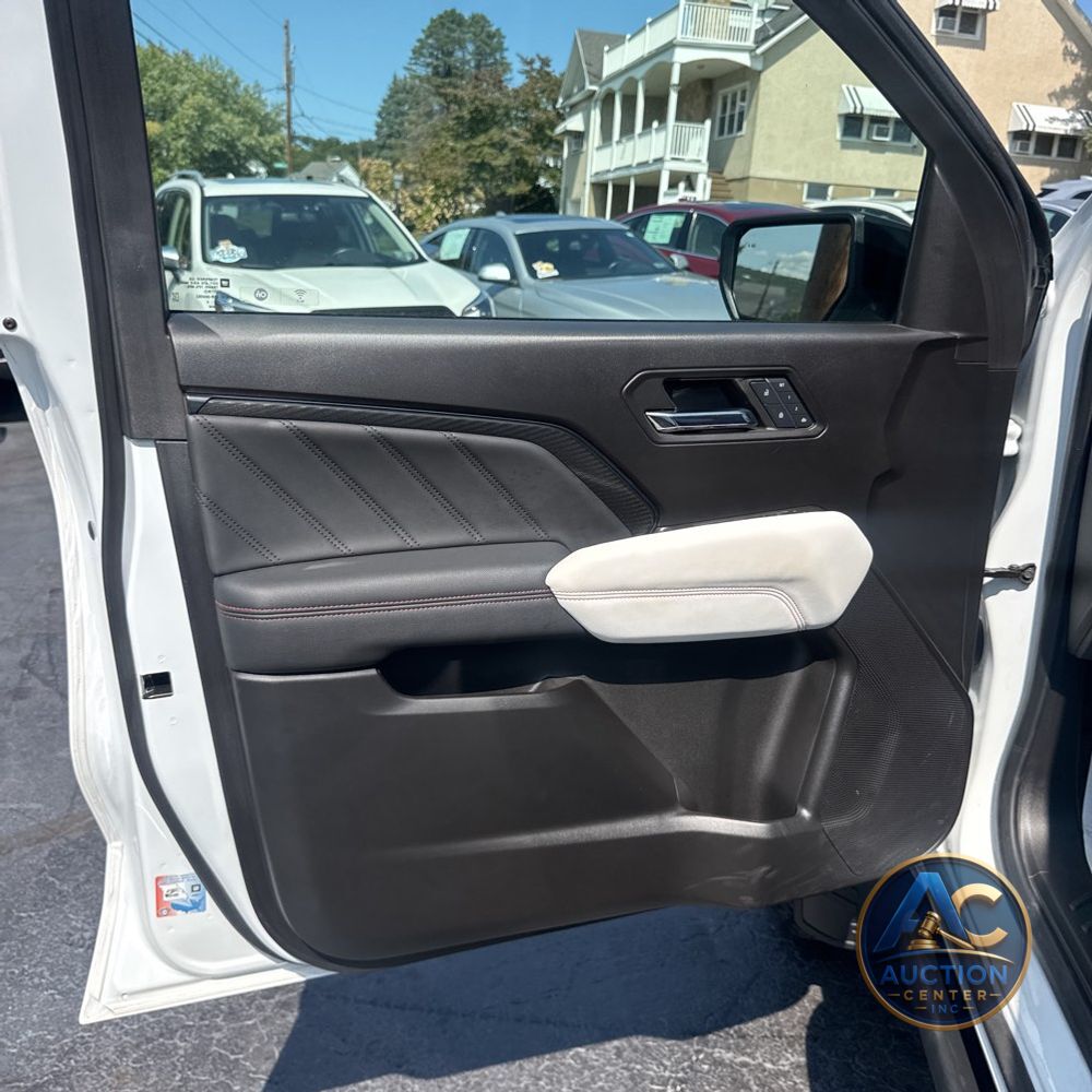 2024 GMC Canyon AT4X