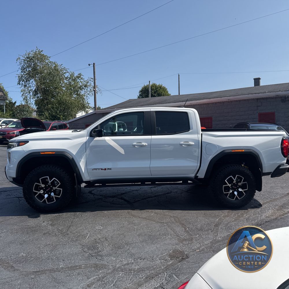 2024 GMC Canyon AT4X