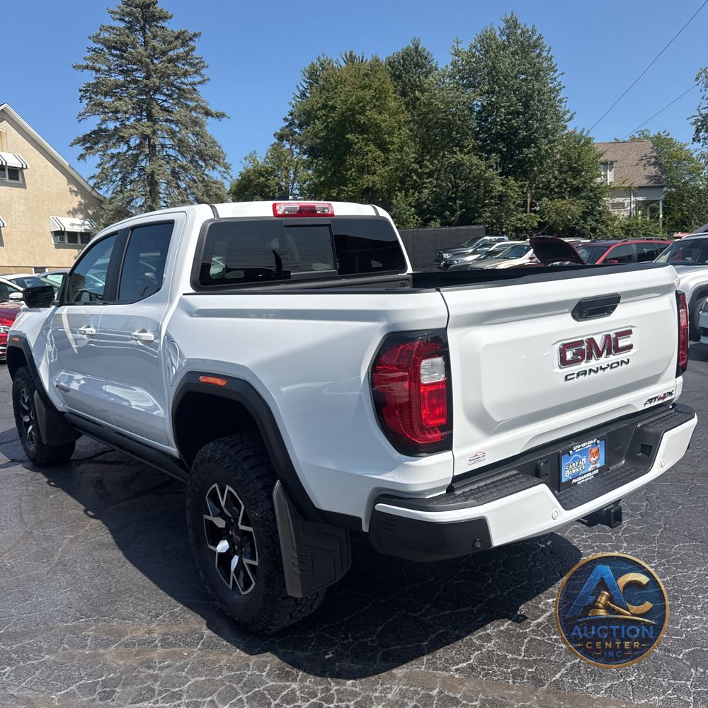 2024 GMC Canyon AT4X