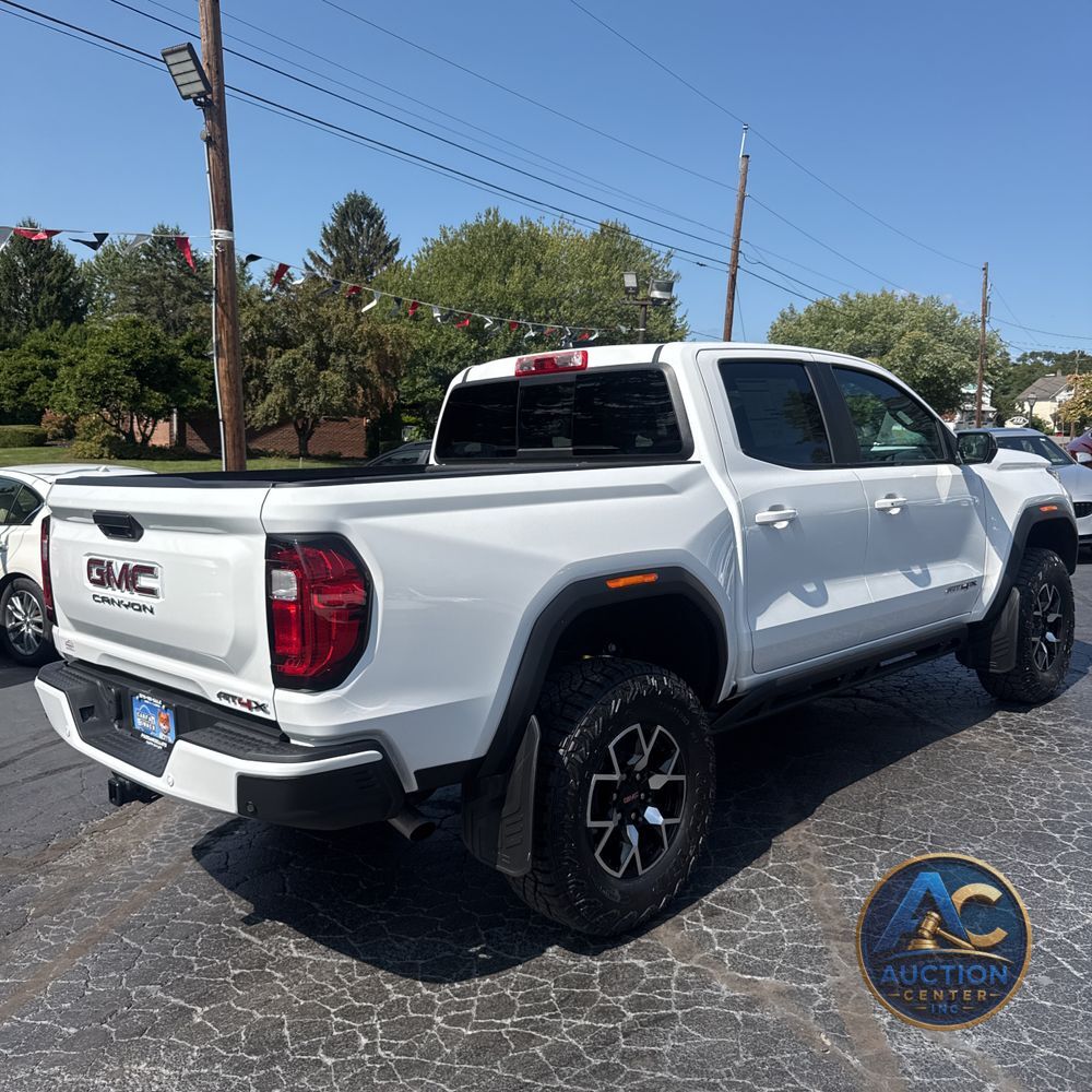 2024 GMC Canyon AT4X