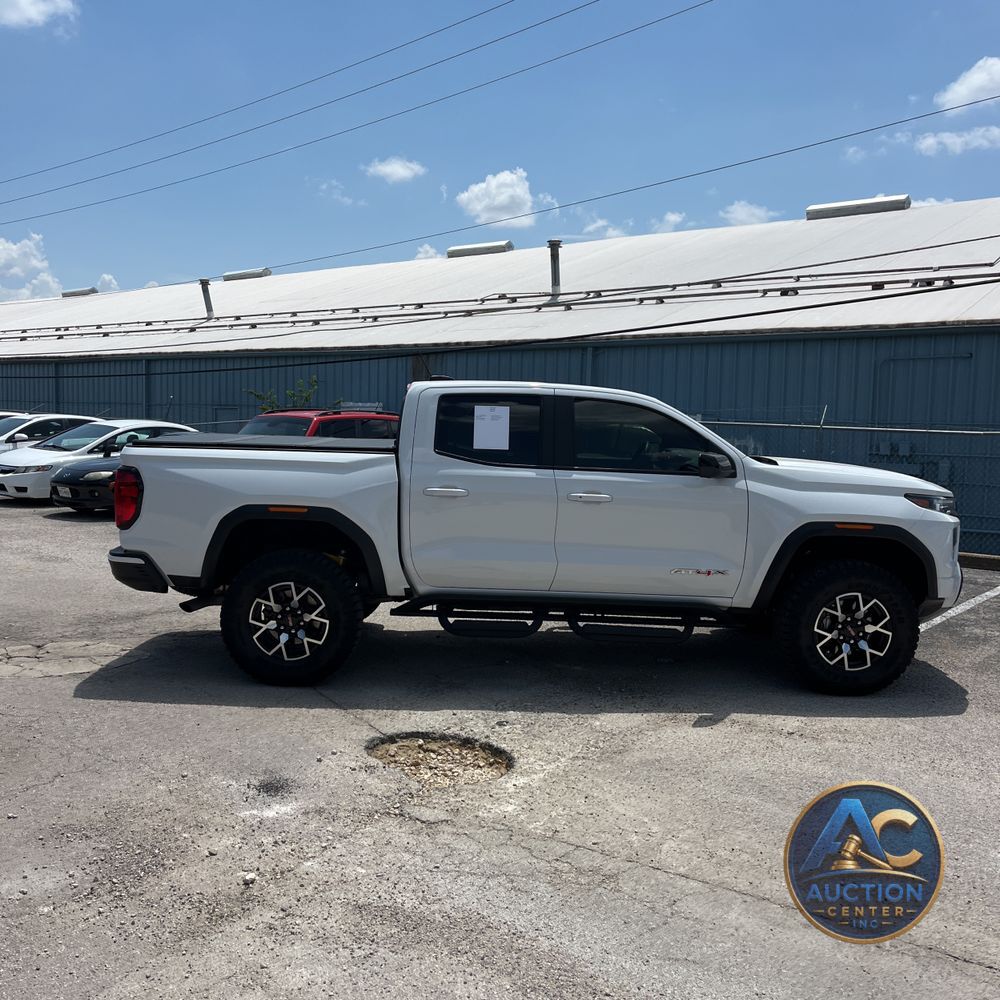 2024 GMC Canyon AT4X