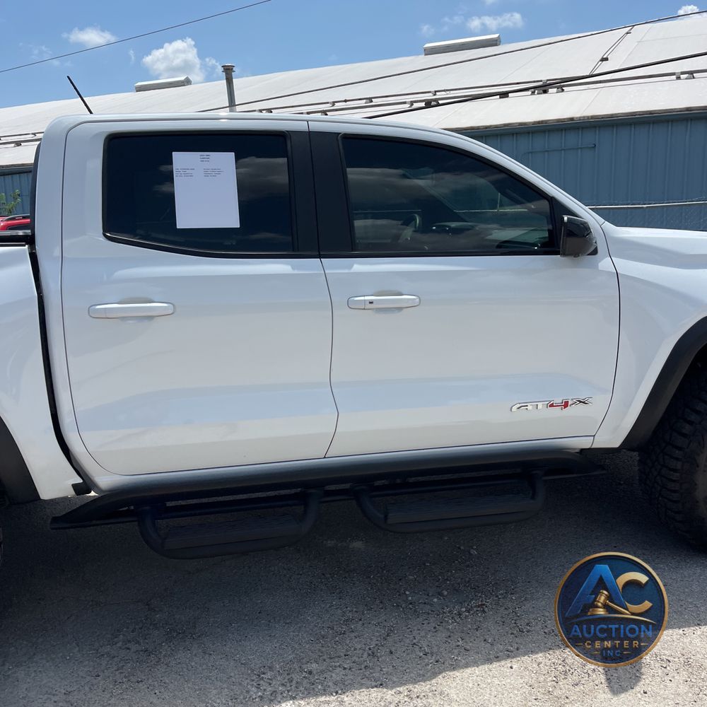 2024 GMC Canyon AT4X