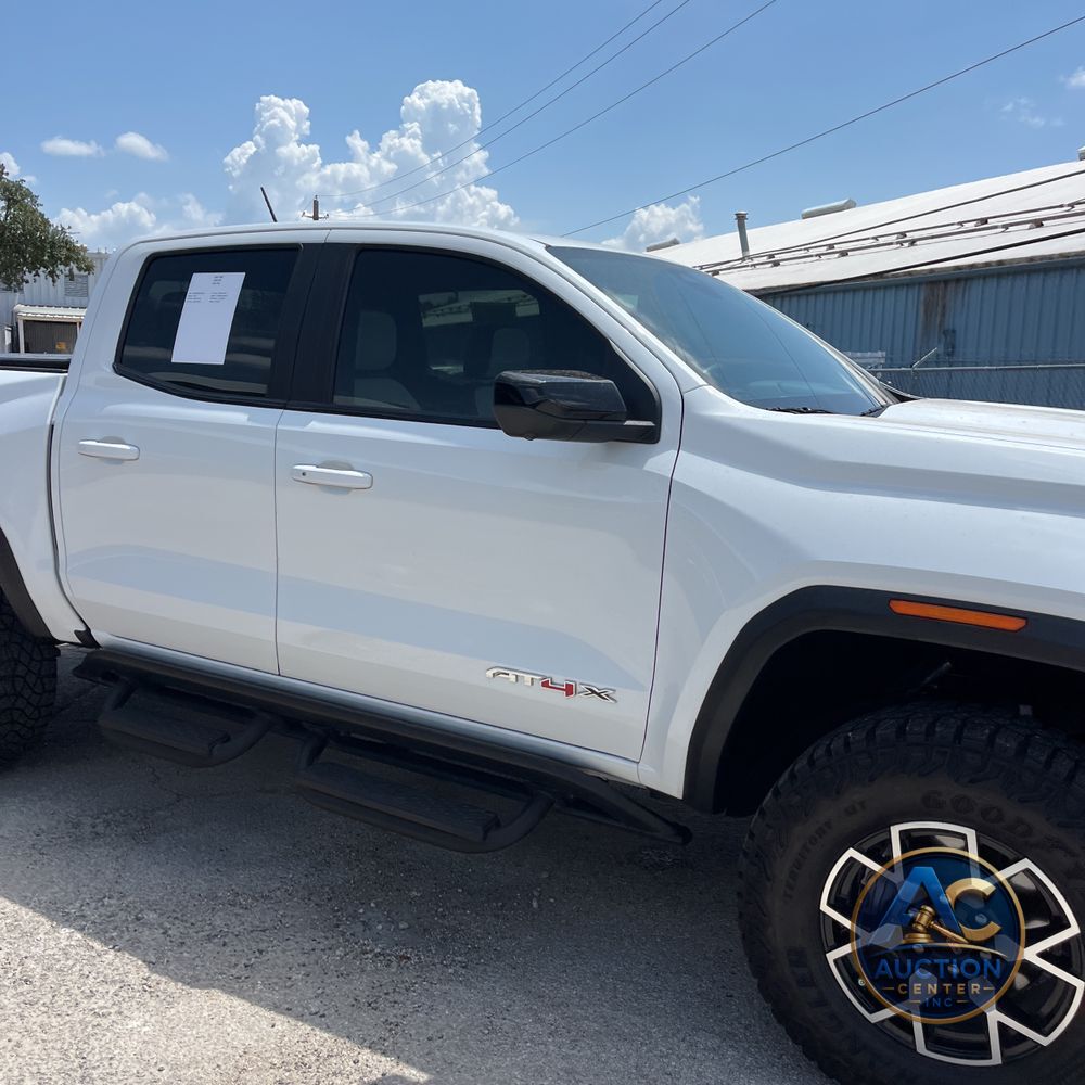 2024 GMC Canyon AT4X