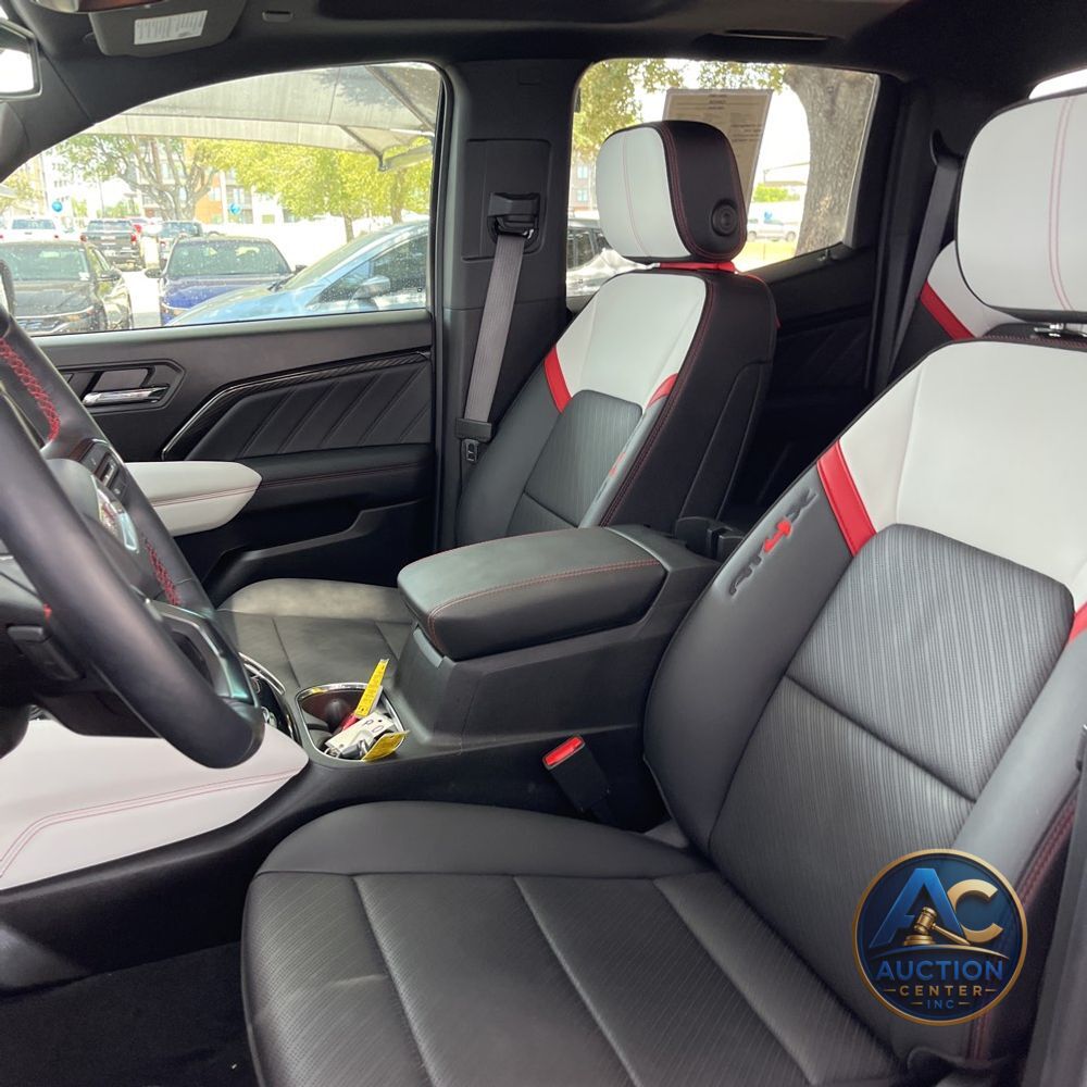 2024 GMC Canyon AT4X