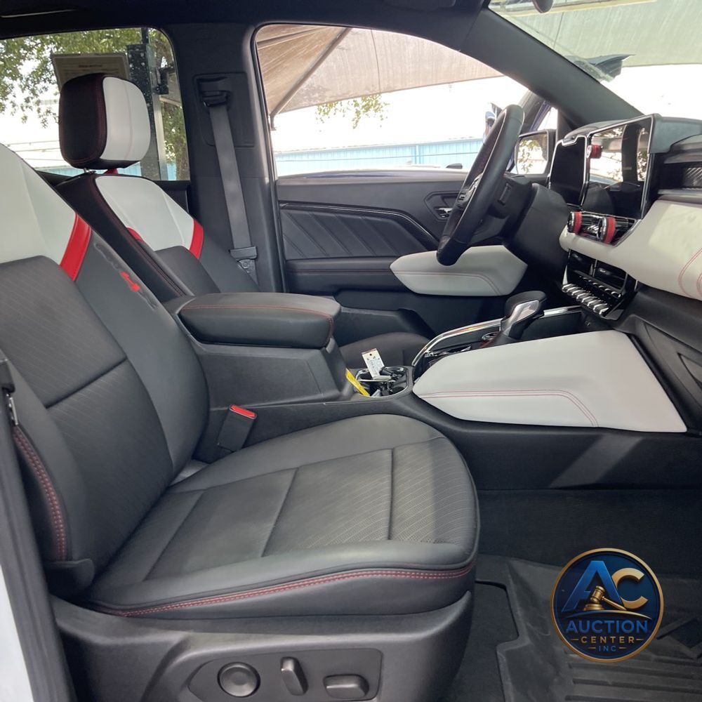 2024 GMC Canyon AT4X