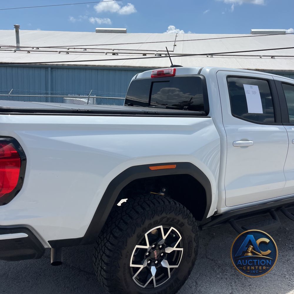 2024 GMC Canyon AT4X