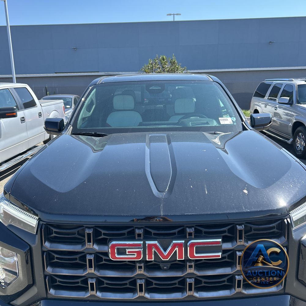 2023 GMC Canyon AT4X