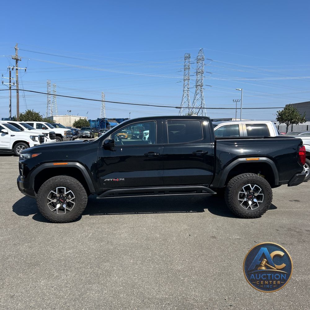 2023 GMC Canyon AT4X