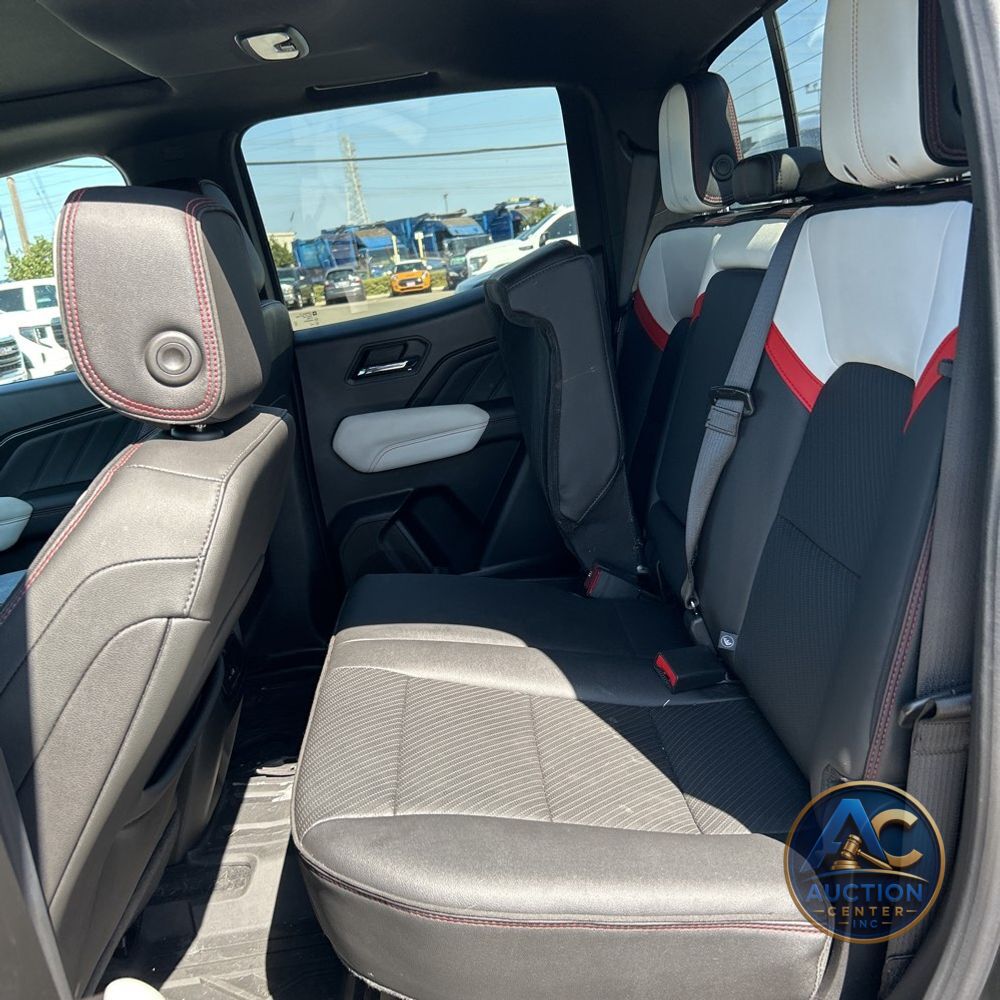 2023 GMC Canyon AT4X