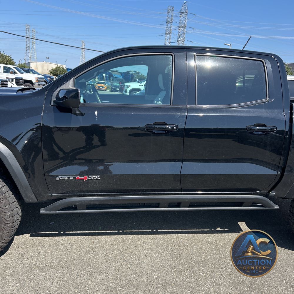 2023 GMC Canyon AT4X