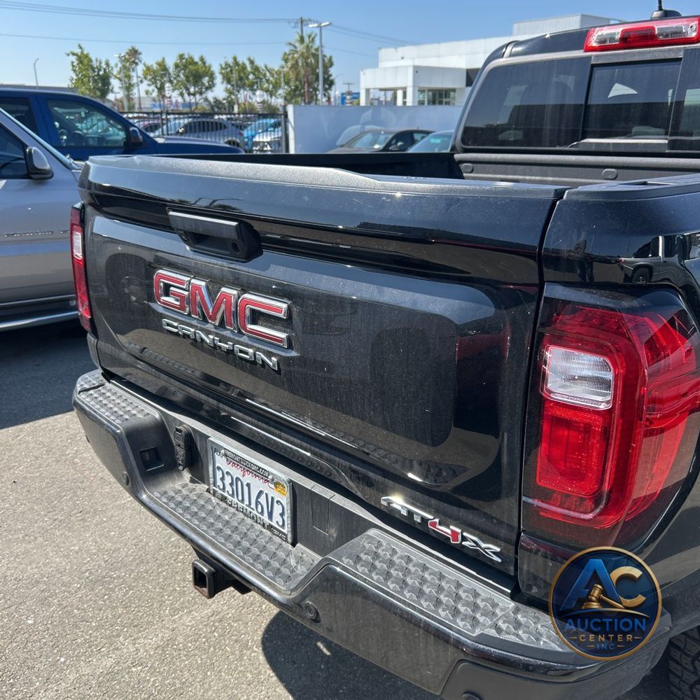 2023 GMC Canyon AT4X