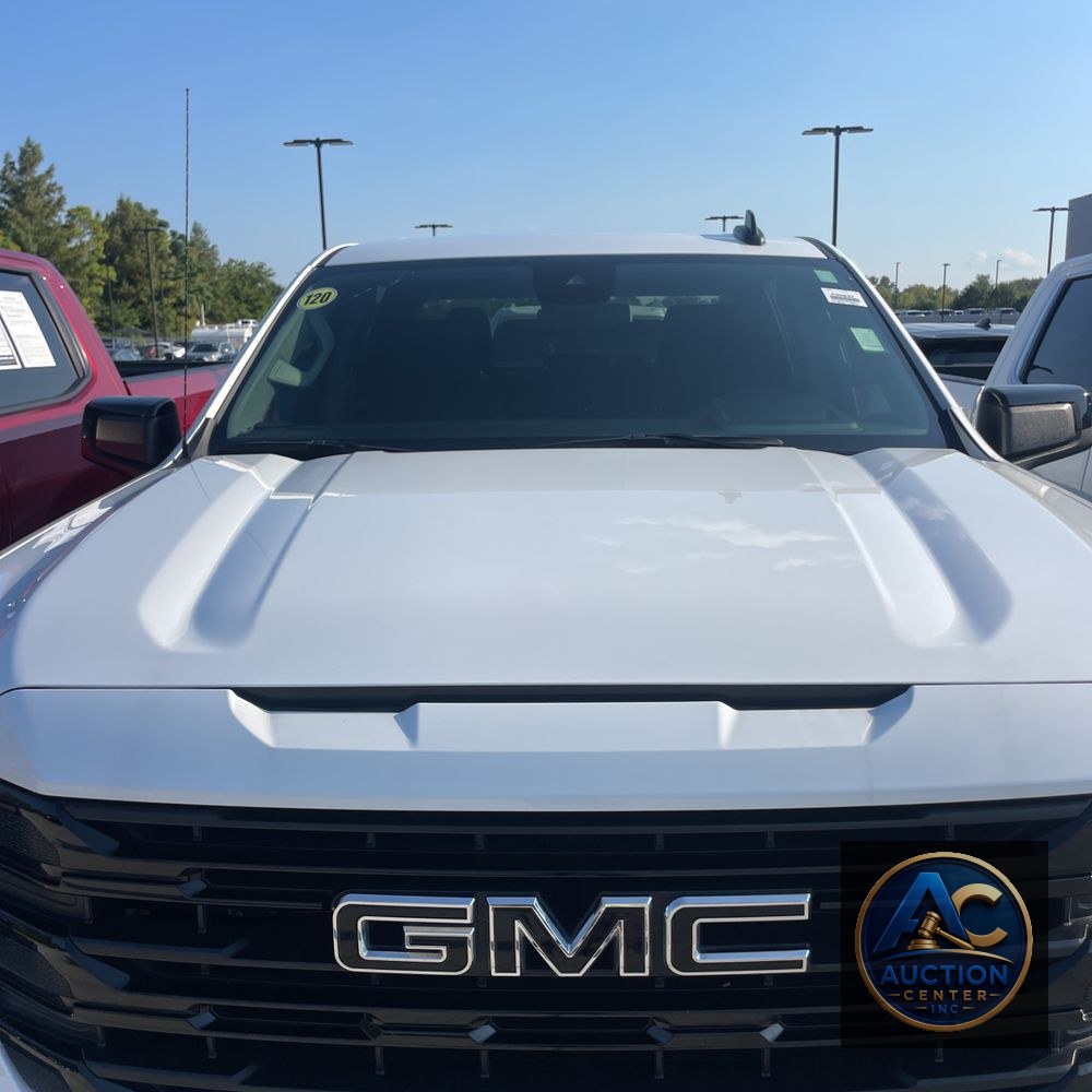 2024 GMC Sierra 1500 Elevation