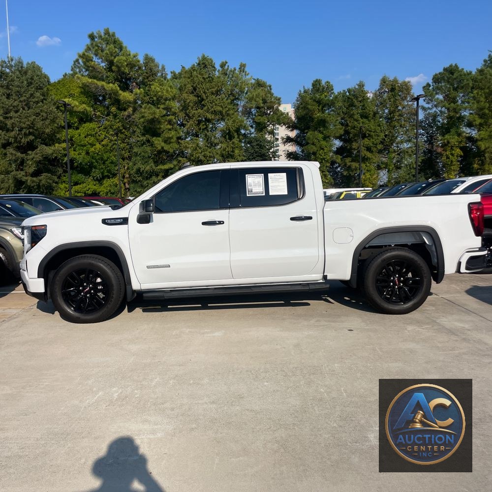 2024 GMC Sierra 1500 Elevation