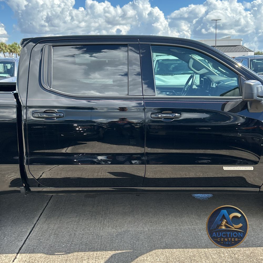 2024 GMC Sierra 1500 Elevation