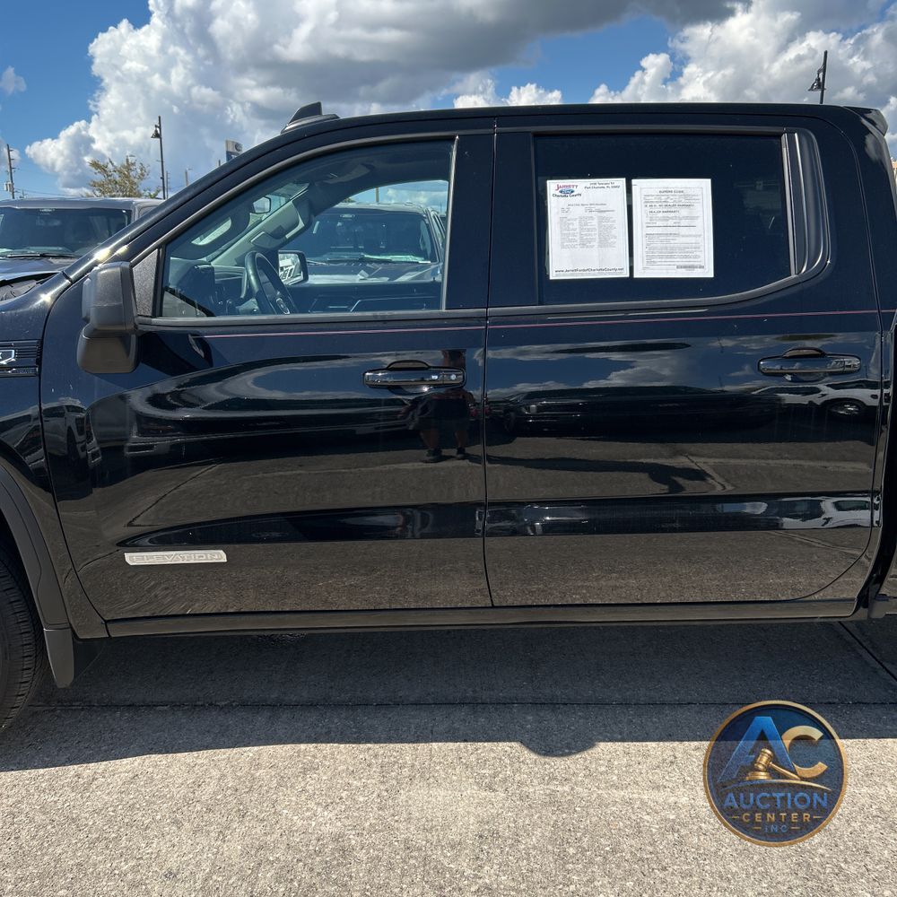 2024 GMC Sierra 1500 Elevation