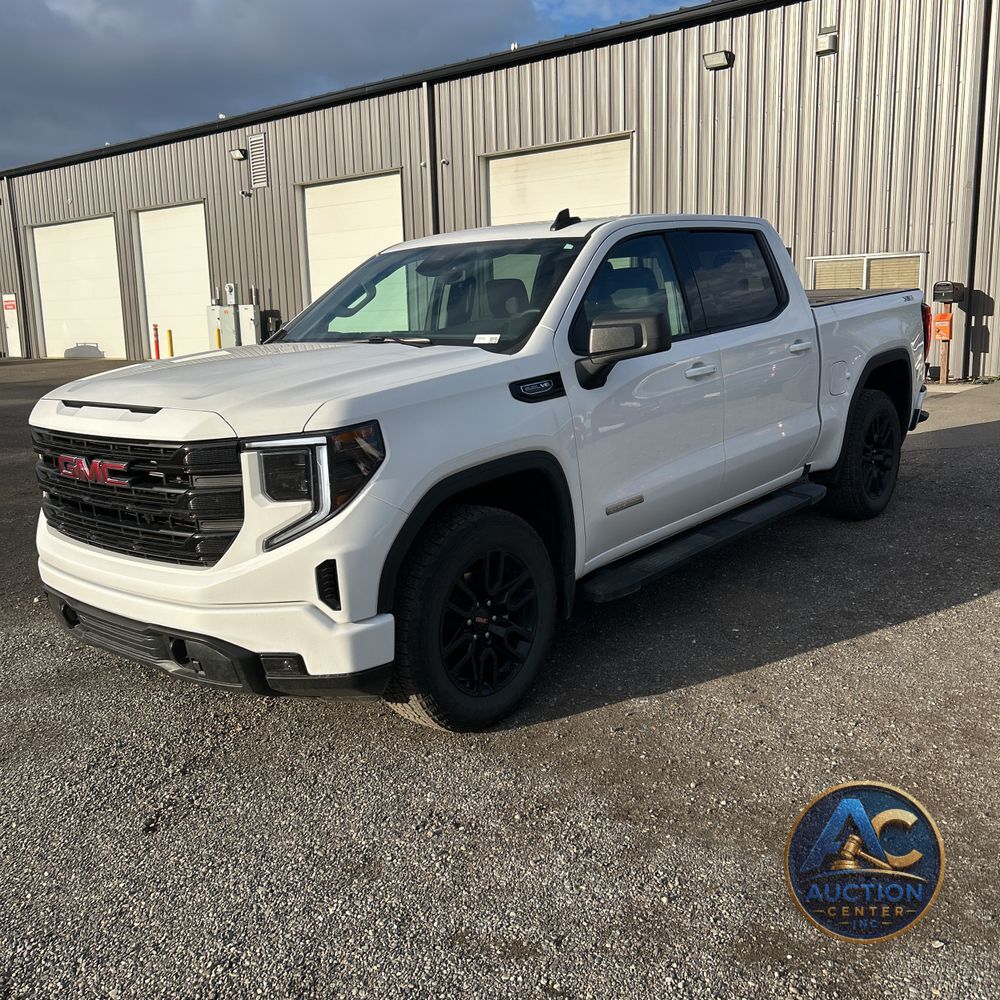 2025 GMC Sierra 1500 Elevation