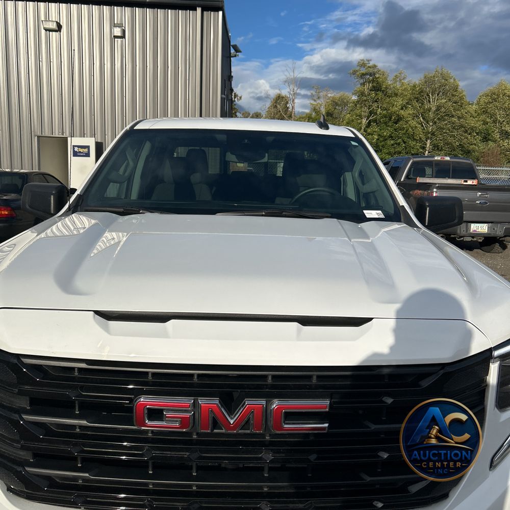 2025 GMC Sierra 1500 Elevation