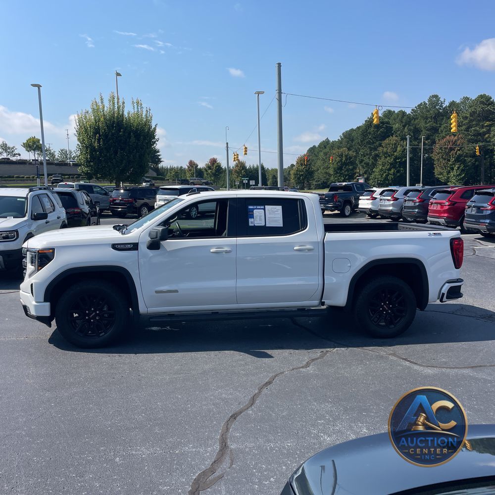 2023 GMC Sierra 1500 Elevation
