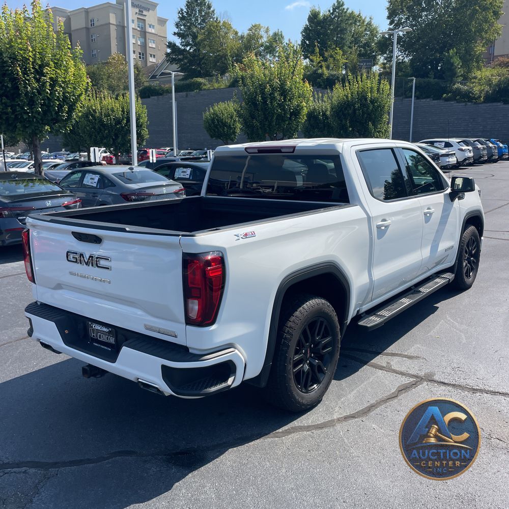 2023 GMC Sierra 1500 Elevation
