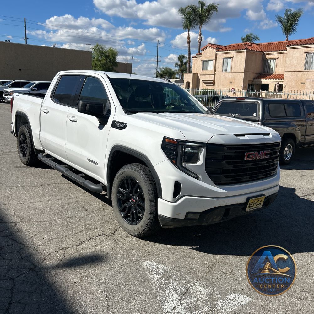 2023 GMC Sierra 1500 Elevation