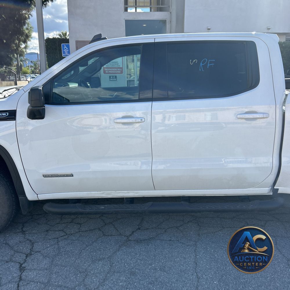 2023 GMC Sierra 1500 Elevation