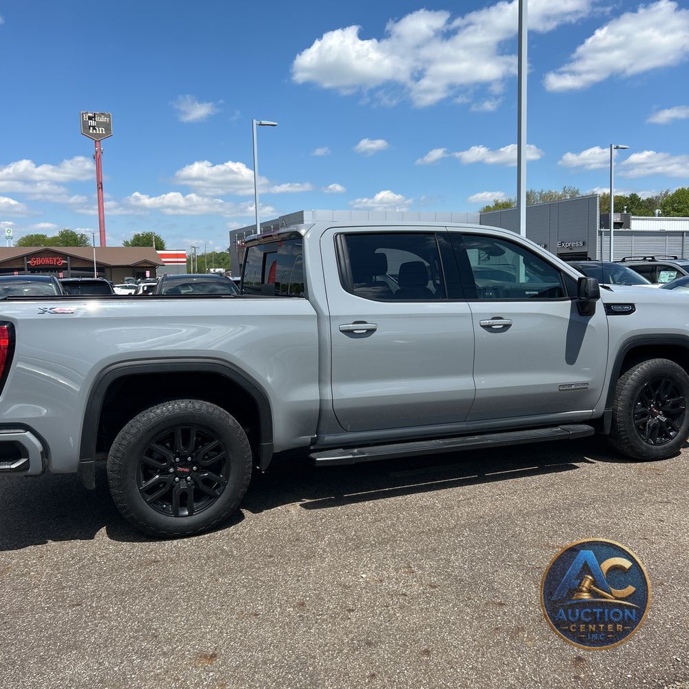 2024 GMC Sierra 1500 Elevation