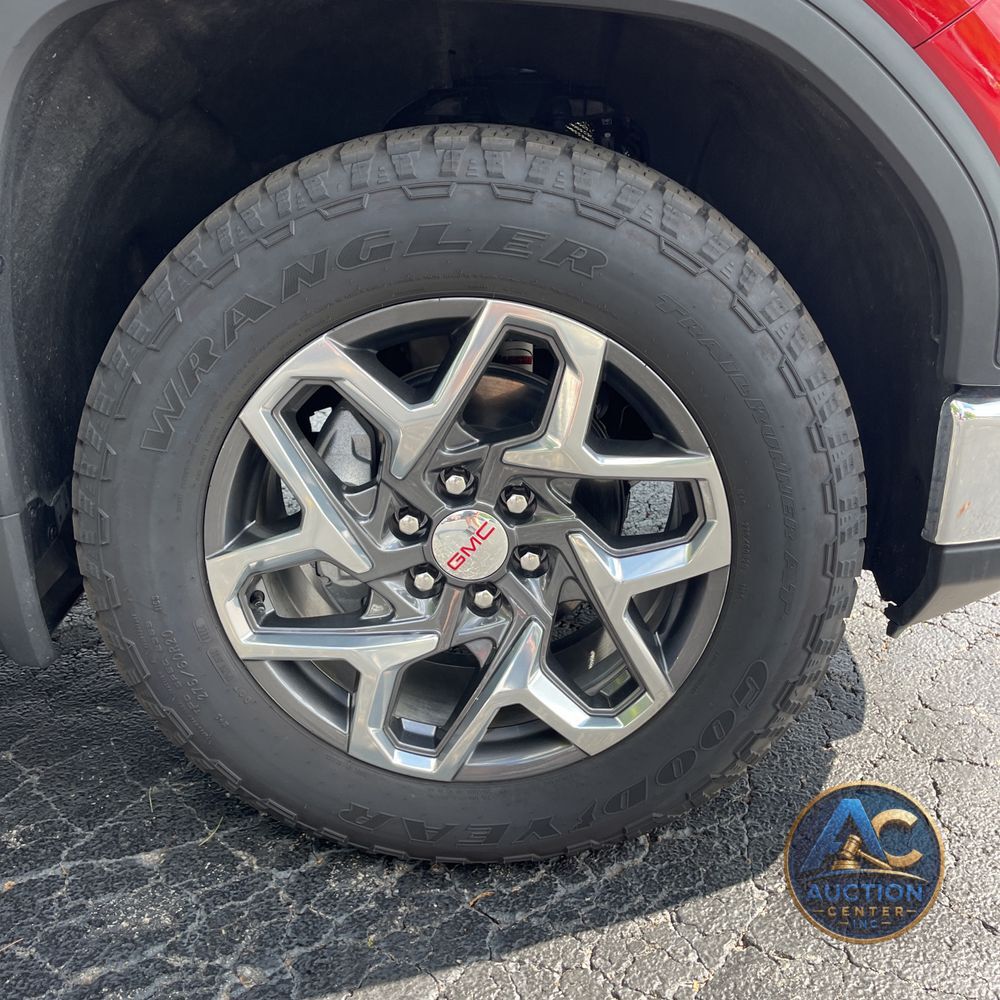 2024 GMC Sierra 1500 SLT