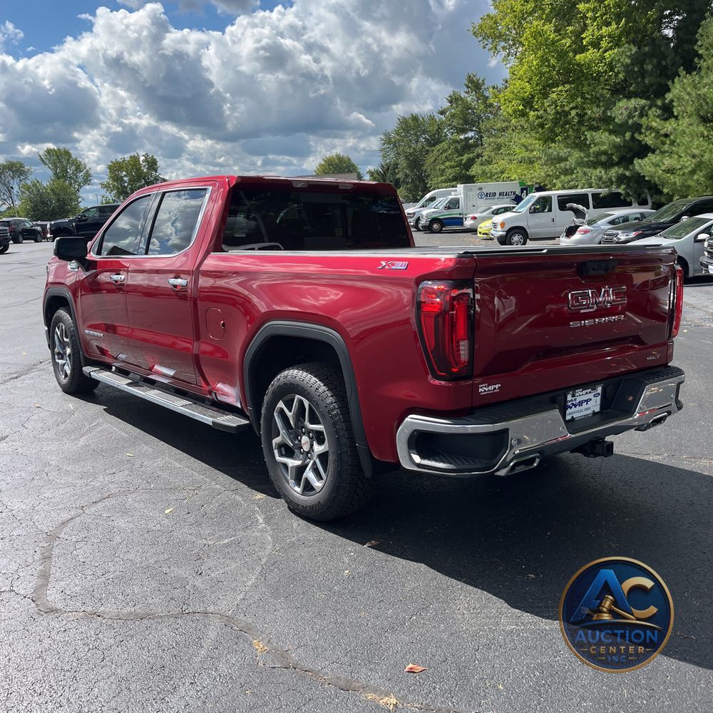 2024 GMC Sierra 1500 SLT